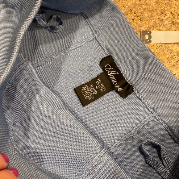 Just Reduced NWT Amore Knitwear Blue Skirt and Top Set Medium Stretchy - Picture 12 of 15